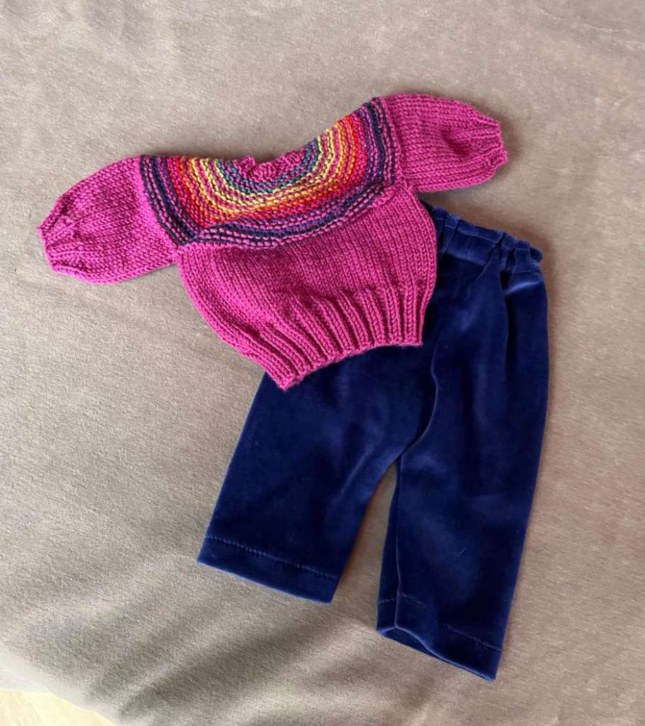 Handgemachtes Puppenkleidung-Set - Pulli + Hose + Mütze Für 20 Cm Plüschtiere
