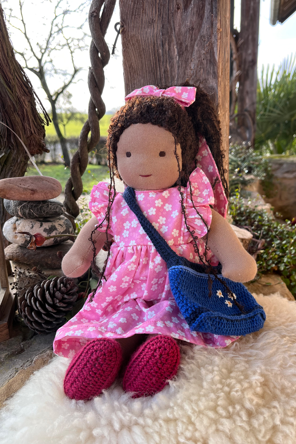 Stoffpuppe nach Waldorfart Leana – Bild 2