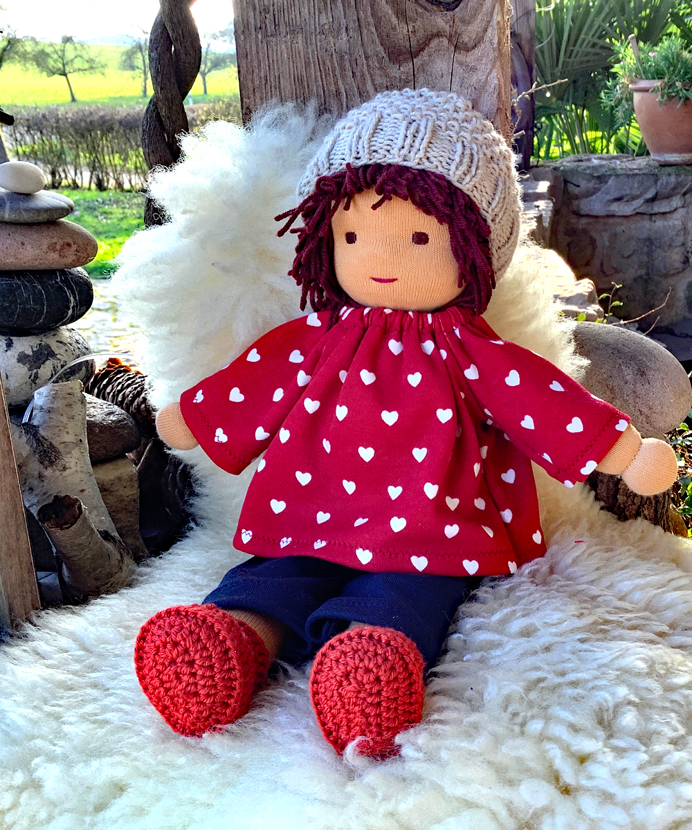 Kleine Stoffpuppe nach Waldorfart Maxi – Bild 3